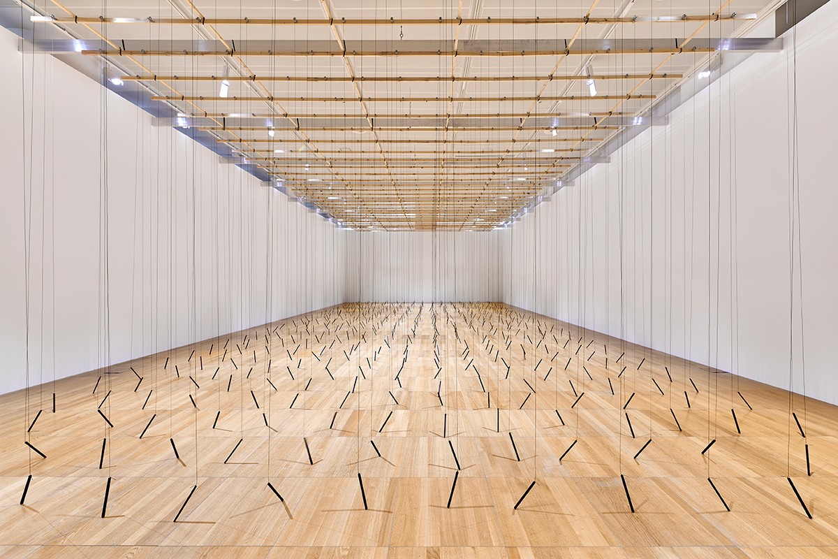 510 Prepared DC-Motors, 2142 m Rope, Wooden Sticks 20 cm